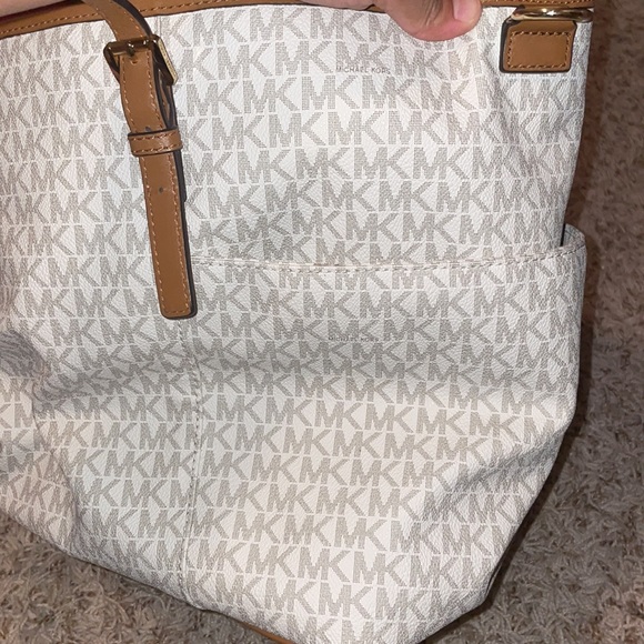 Baby bag used a few times great condition basically new - Picture 11 of 13